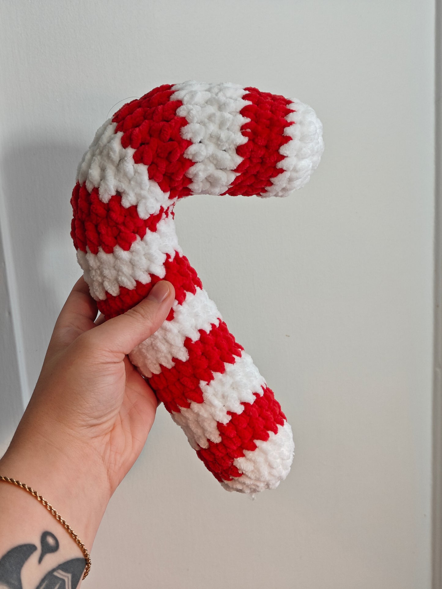 Candy cane plushie